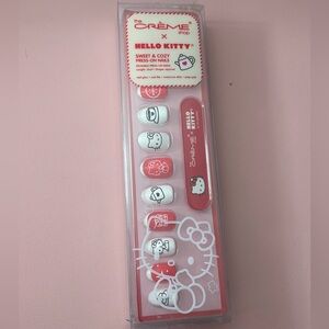 NEW the Crème Shop x Hello Kitty Sweet and Cozy Press On Nails